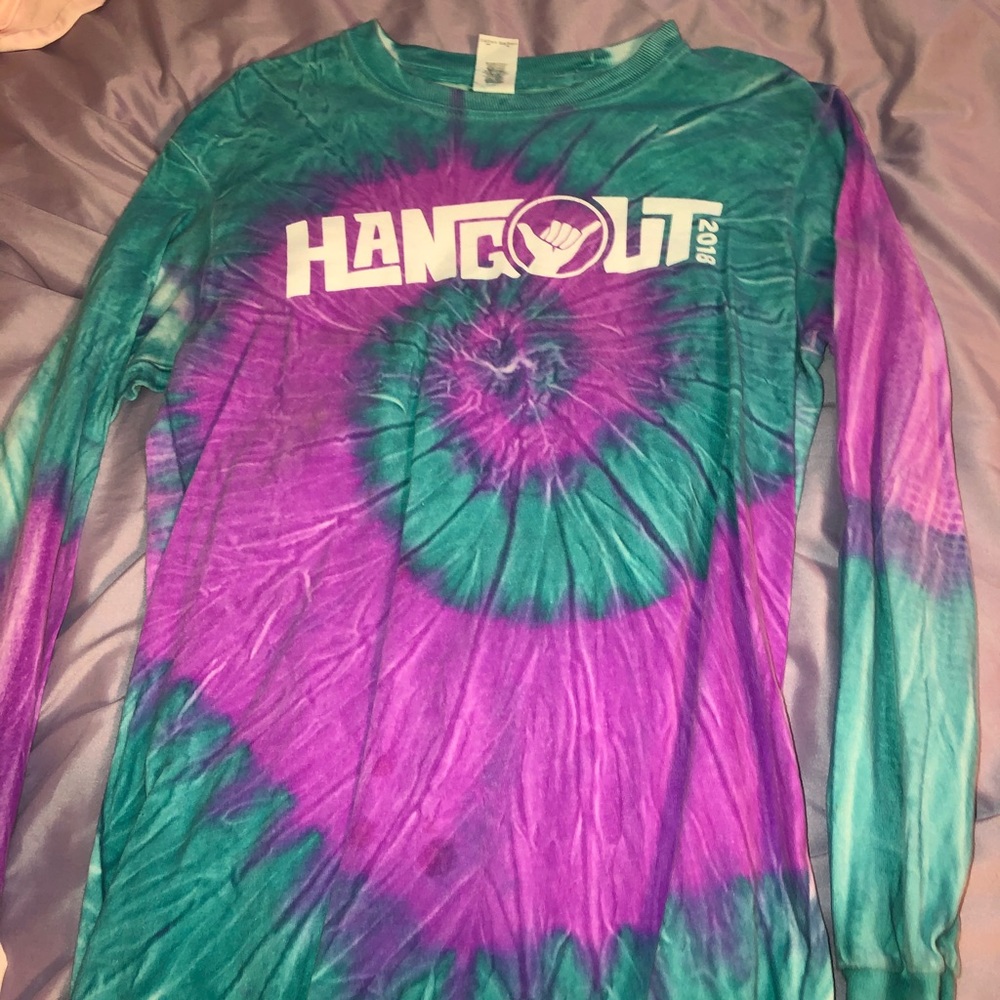 Small Tie-Dyed Long Sleeve Shirt
